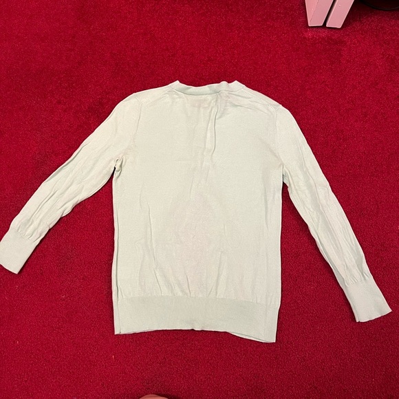 BUNDLE: 2 sweaters, a flannel, and a sweater - Picture 11 of 16